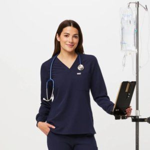 Catarina™ Longsleeve Scrub Top FIGS XS